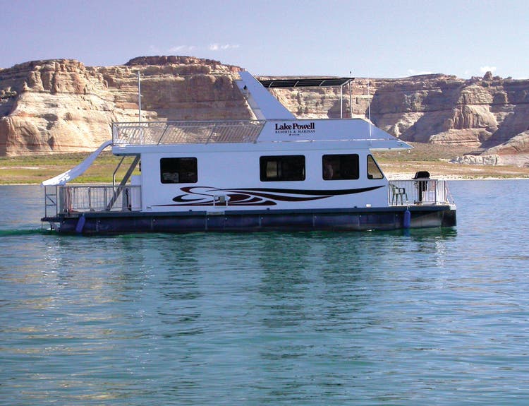 Expedition houseboat