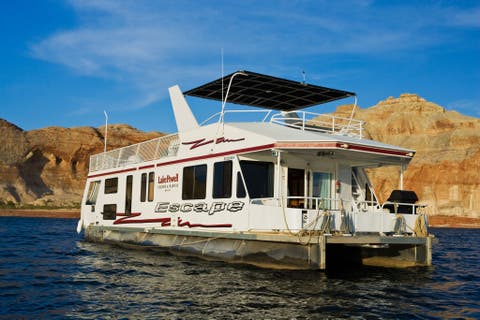 Escape houseboat