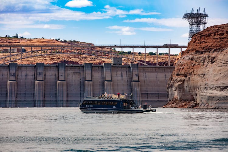 scenic dam cruise