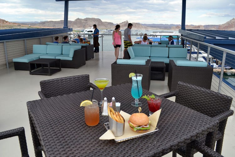 Table at Latitude 37 restaurant